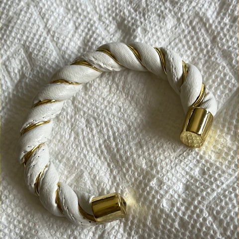 Pulsera cuero